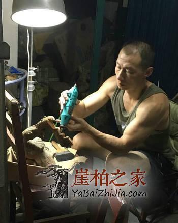 杨清生:太行山下的崖柏木雕匠人
