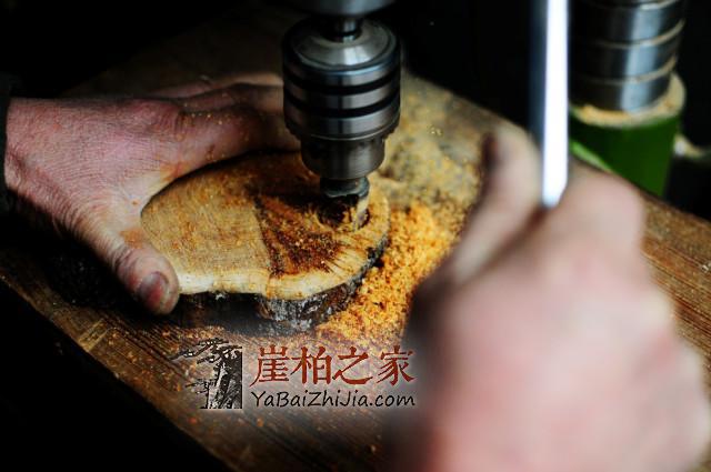 你了解崖柏珠子的采集加工车制过程吗,和小编一起看看吧-3