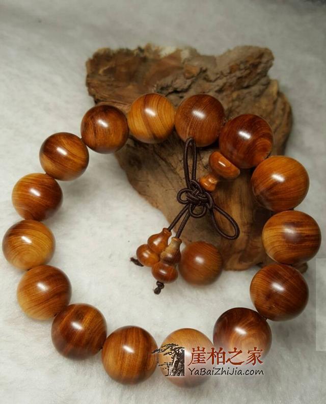 冒黑油的崖柏手串,油亮有光泽,你盘过吗?-1