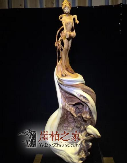 为什么很多木雕师保留了崖柏的白皮?白皮是什么?-2