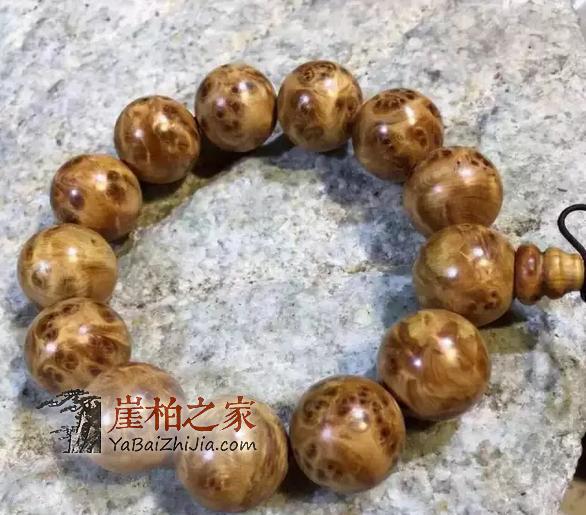 如何挑选崖柏珠子,请参考以下几点