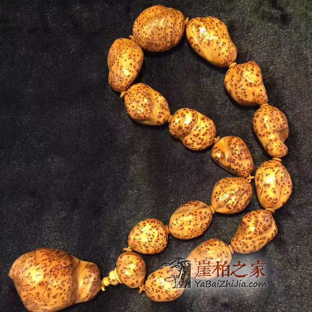 崖柏不是随便就收藏的,如何才能达到崖柏收藏的最高境界呢?-2