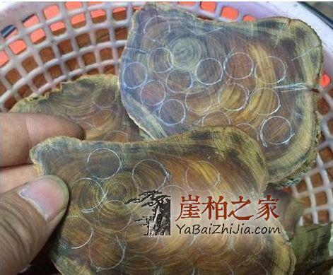 用黑油料做崖柏手串,油性和香味都是一绝!-3