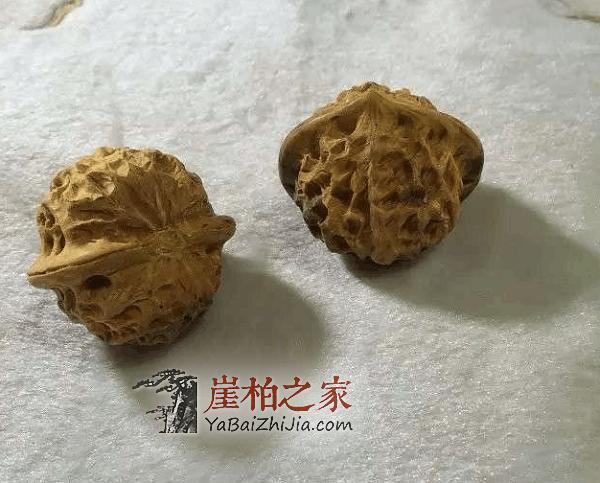 用崖柏做成文玩核桃,大神真牛!-5