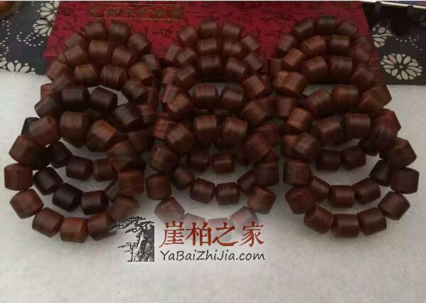 黑油崖柏手串颜色均匀全黑的误区解读-1