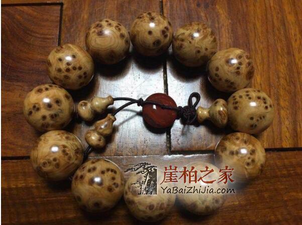 崖柏手串包浆效果图,正确盘玩其实很简单-2