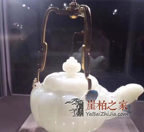一件乾隆玉壶被拍到6500万,未来的崖柏你高攀不起-1