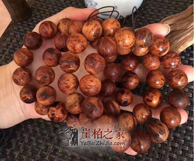 做崖柏手串该如何选料?别急,崖柏之家教你-1