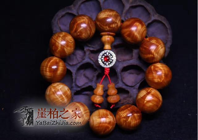 “闪电纹”:崖柏的别样之美-1