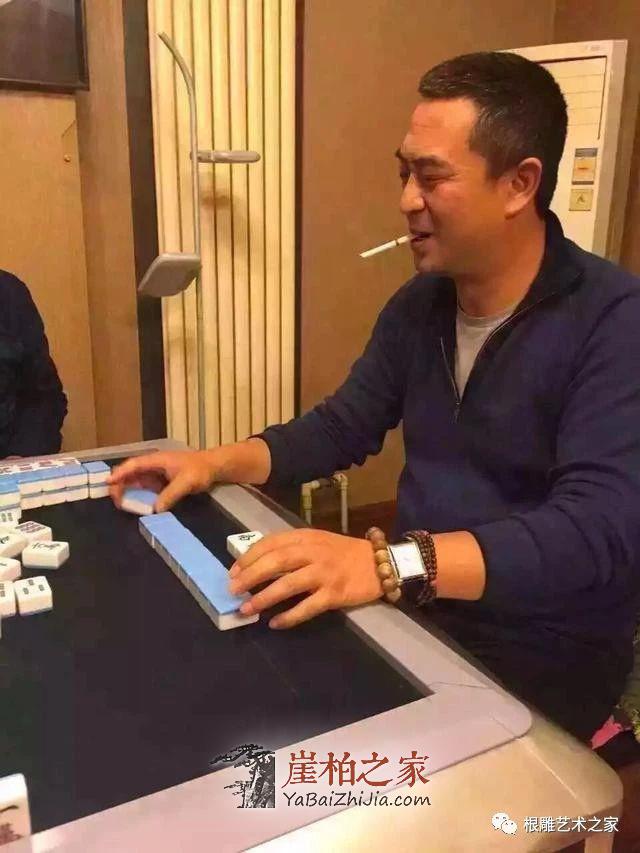 撩得妹子心里痒痒的!文玩跟大叔果然是绝配-18