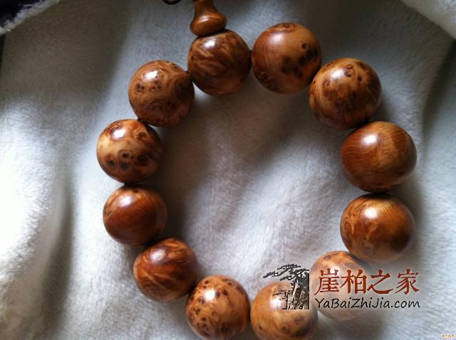 教你如何正确的盘玩崖柏手串，以及有哪些注意事项？-3