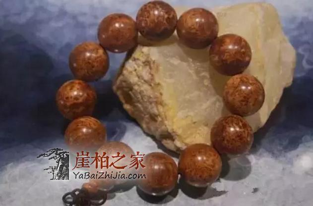 冬天到了,怎么保养你的崖柏手串!-3