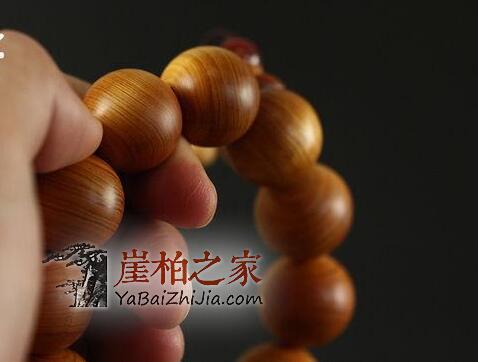 盘玩崖柏做到以下几步,让您获得真正的玻璃壳琥珀色包浆!-8