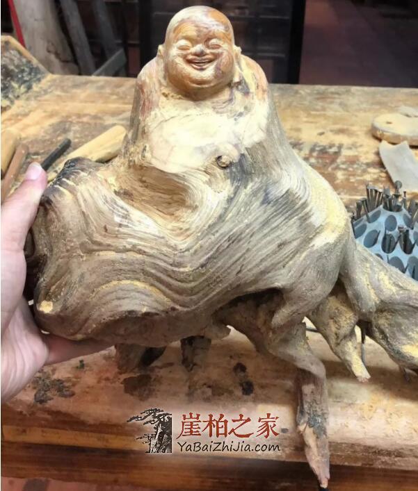 崖柏根雕中“机雕”和“手雕”有何区别?-2