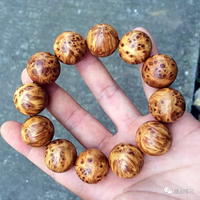 崖柏手串纹路有哪些?崖柏手串纹理有什么区别?-6