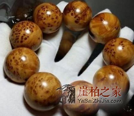 崖柏手串脏了怎么办?教您几招清理崖柏的方法-1